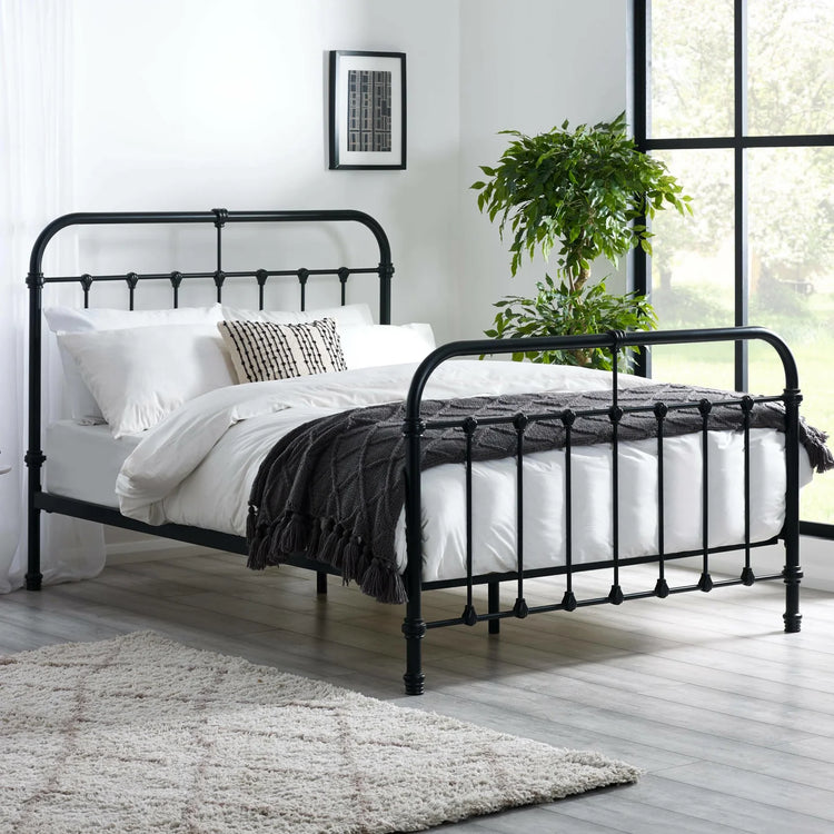 Julian Bowen Logan Metal Bed