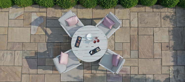 Maze New York 4 Seat Round Dining Set