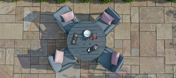Maze New York 4 Seat Round Dining Set