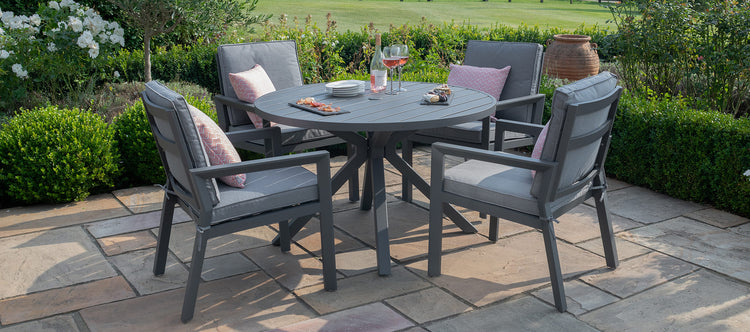 Maze New York 4 Seat Round Dining Set