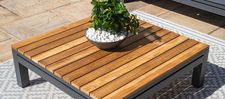 Maze Rattan Oslo Large Corner Group With Teak Coffee Table Birdseye View Of Table-Better Bed Company