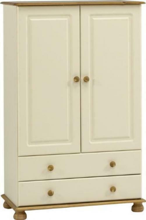 Cream outlet pine wardrobe