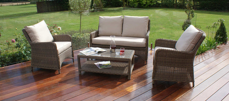 Maze Winchester Heritage Square Sofa Set