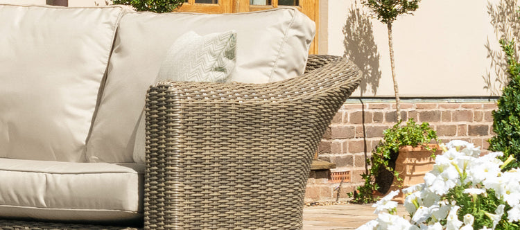 Maze Winchester Large Corner Group With Chair