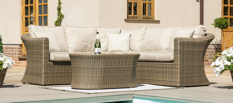 Maze Winchester Small Corner Group With Chair