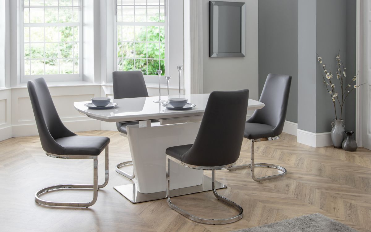 Julian Bowen Como Extending Dining Table FREE DELIVERY