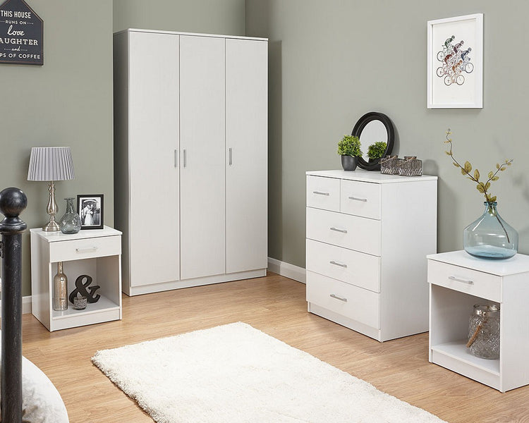 GFW Panama 4 Piece Bedroom Set