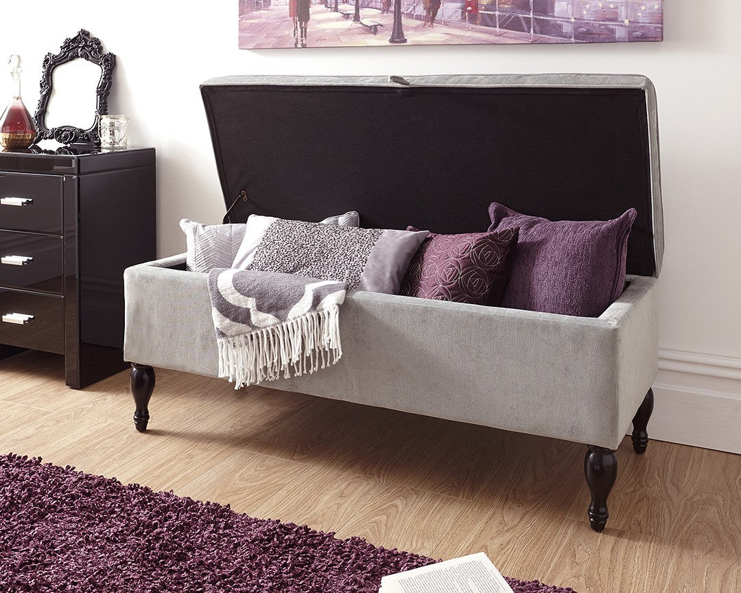 GFW Windsor Cushioned Ottoman