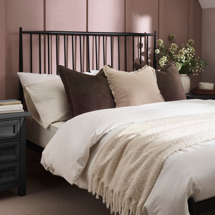 Julian Bowen Floyd Metal Spindle Bed