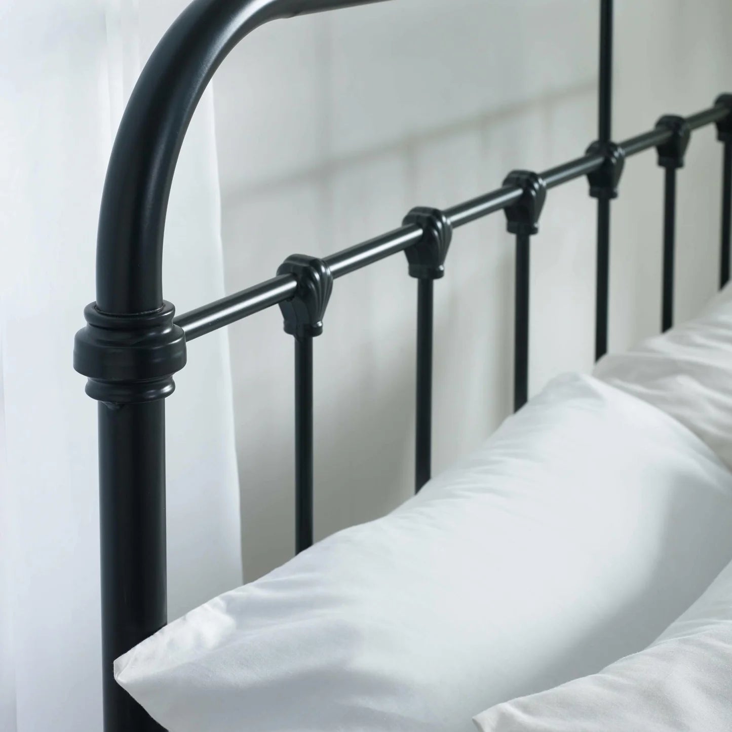 Julian Bowen Logan Metal Bed