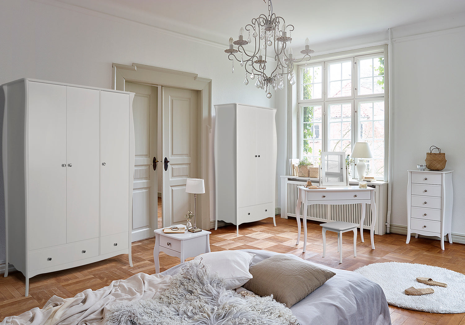 Baroque 2 deals door wardrobe