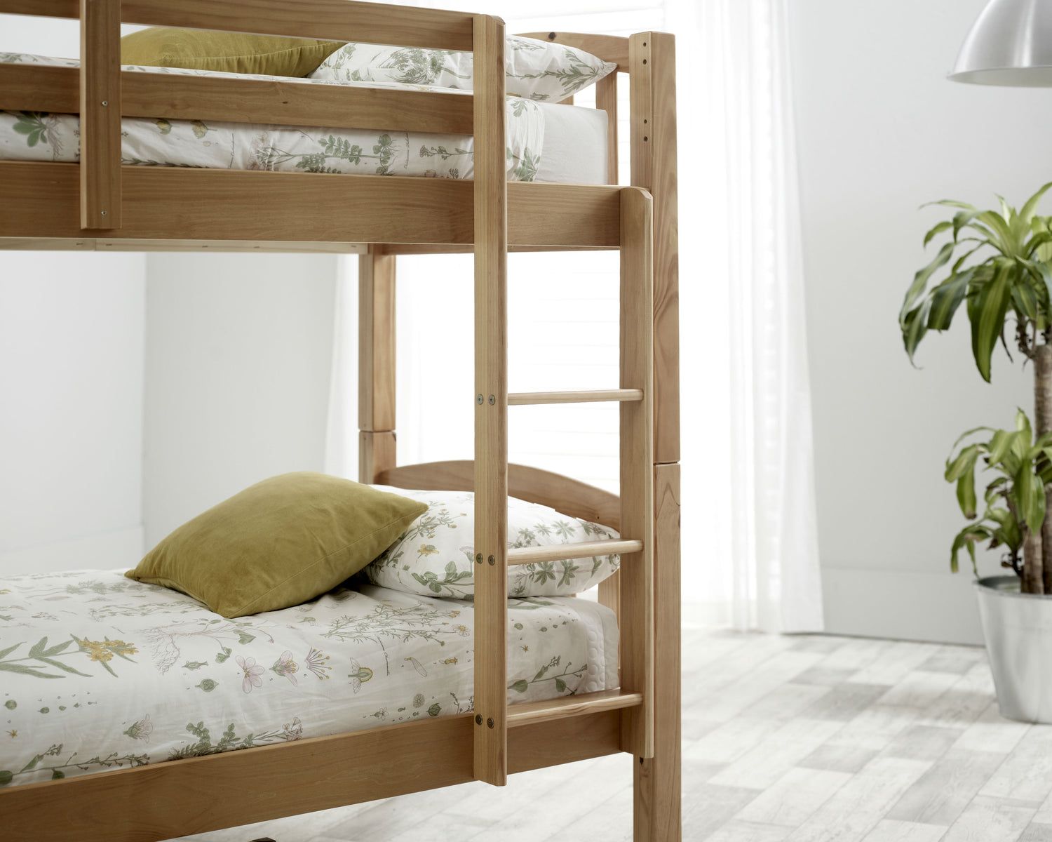 Bedmaster Mya Bunk Bed