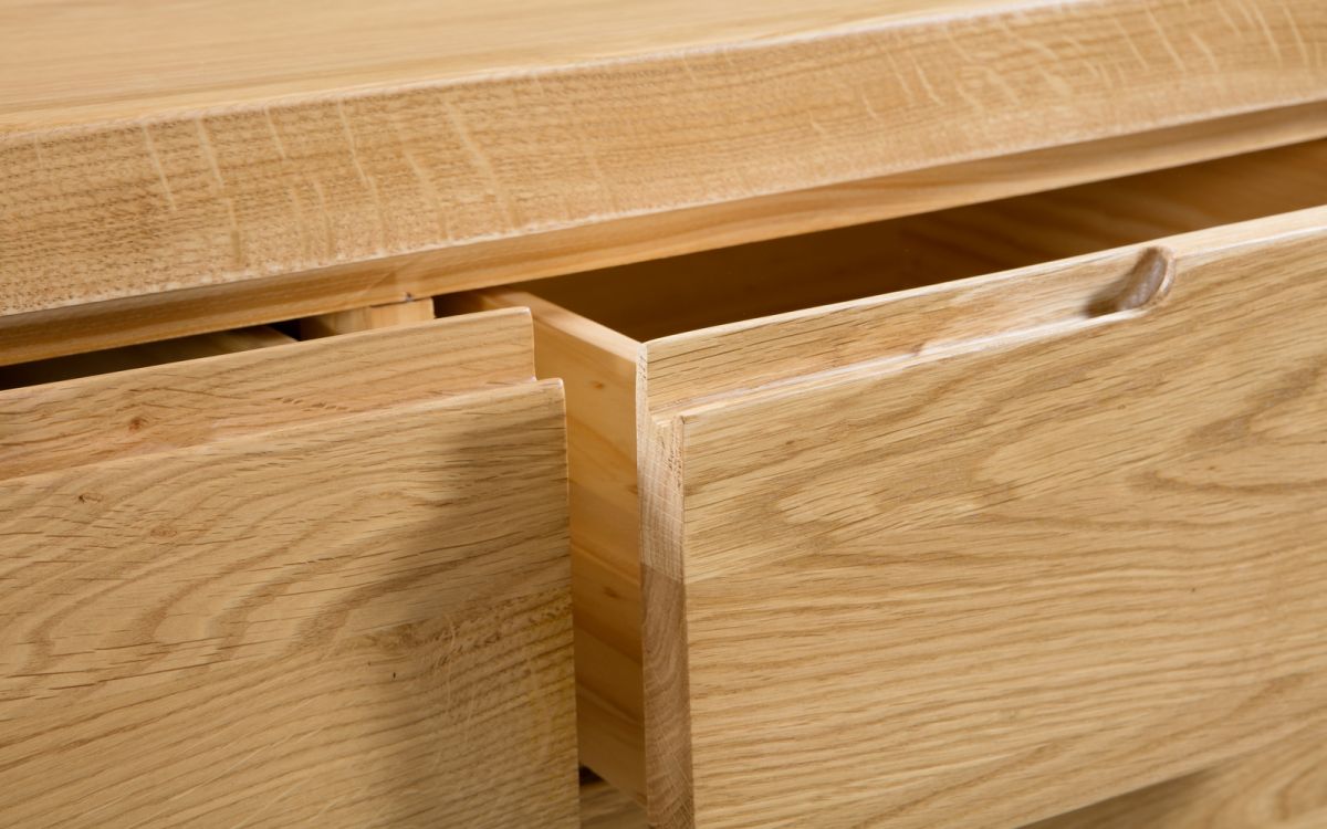 Julian Bowen Curve Oak 3 + 2 Draw Chest Of Draws