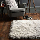 Origins Extravagance Silver Rug