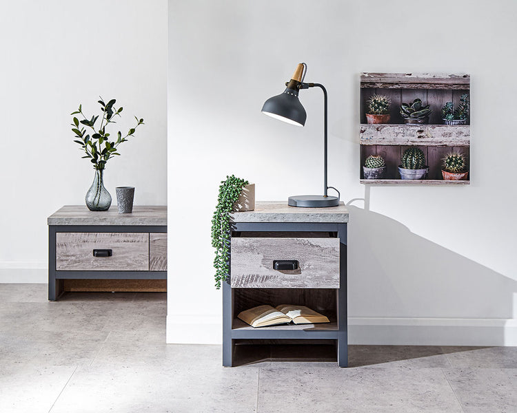 GFW Boston Lamp Table