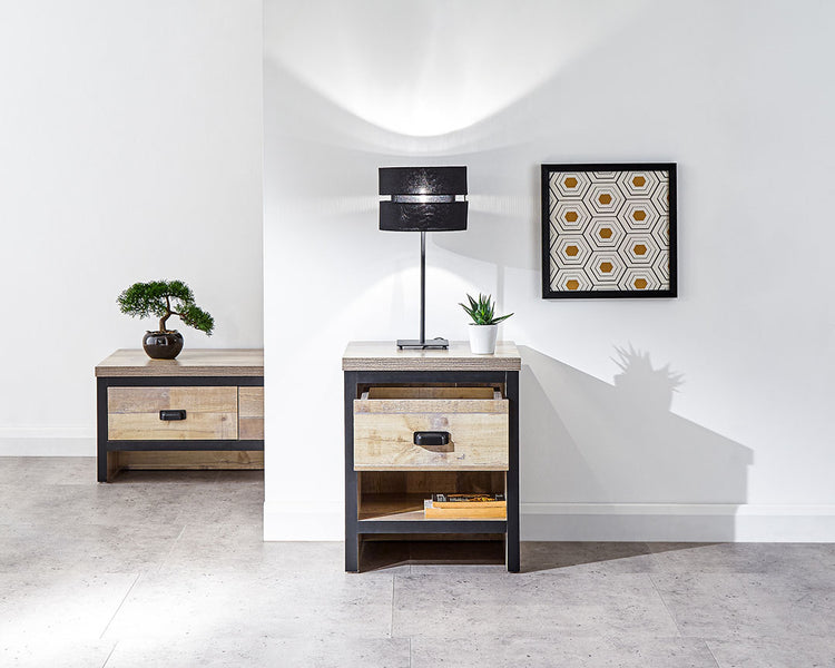 GFW Boston Lamp Table