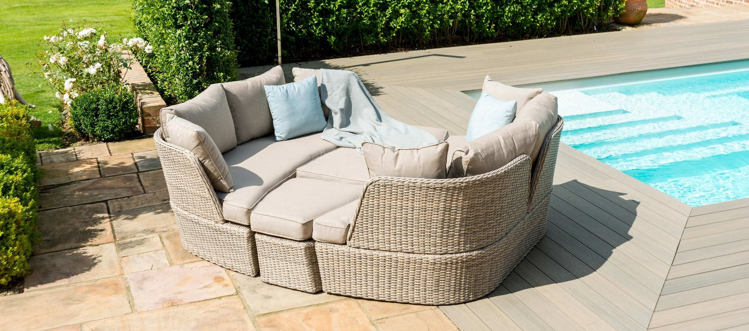 Maze Rattan Cotswold Daybed