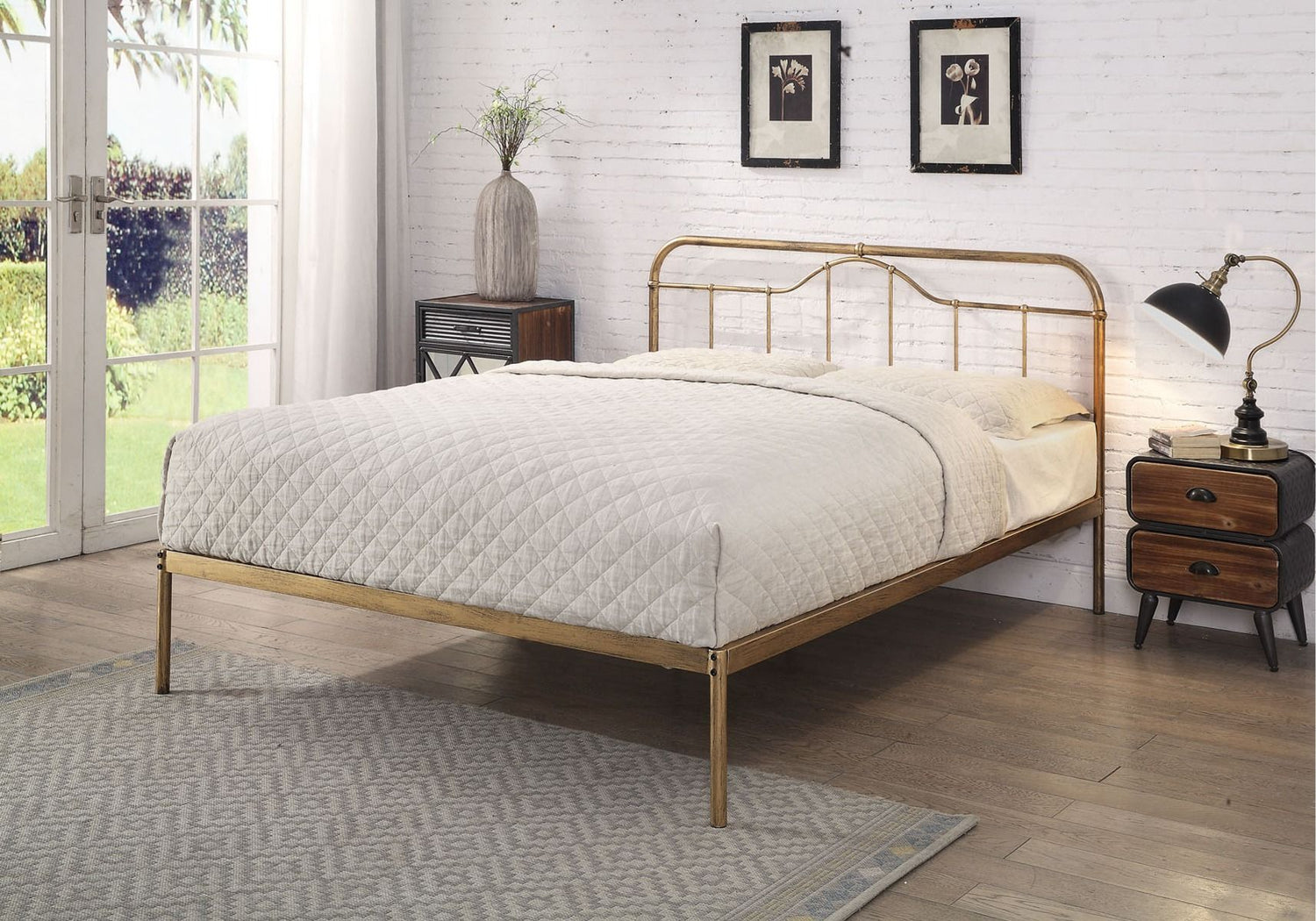 Flintshire Furniture Oakenholt Metal Bed Frame