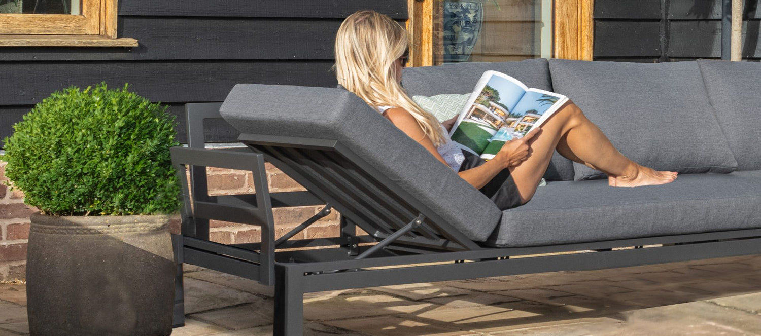 Maze Rattan Oslo Large Corner Group With Square Gas Fire Pit Table